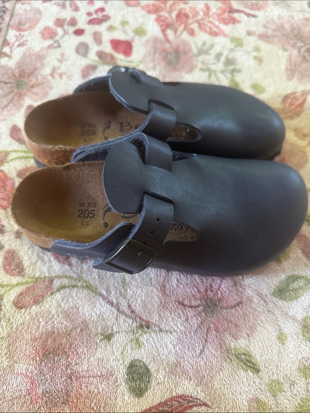 navy blue kids size 1 Birkenstock slide on